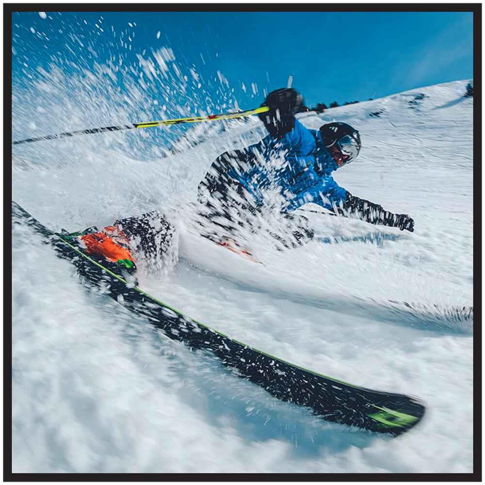 The picture skis.com shows when its homepage is shared