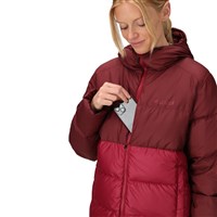 Marmot Women's Guides Down Hoody - Acai Berry / Red Mulberry
