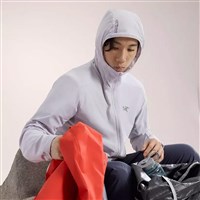 Arc'teryx Men's Atom Jacket - Solitude